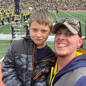 Meet your Posher, Wes